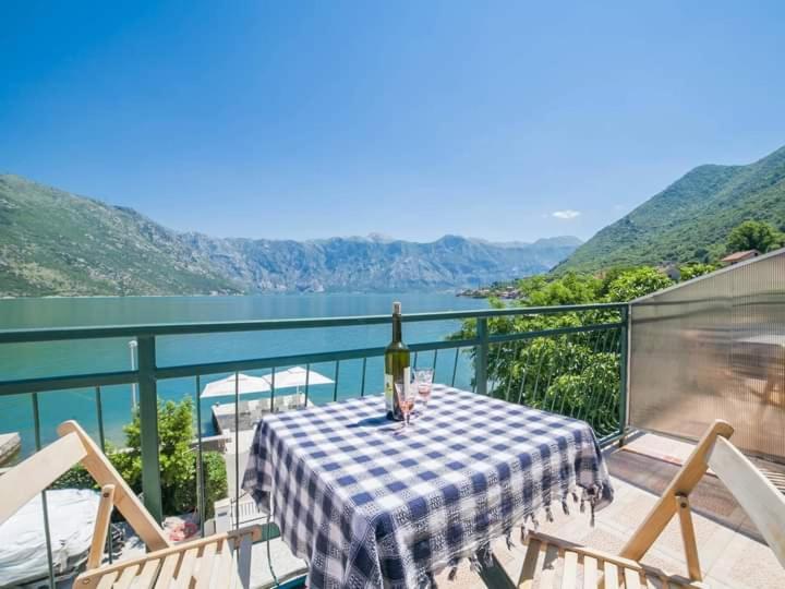 Apartments Iva Kotor Kültér fotó